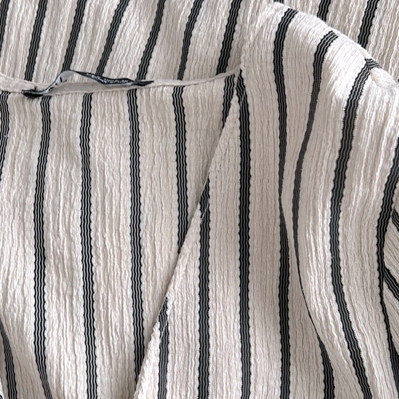 Zara Cream Striped Dress - Picture 5 of 5